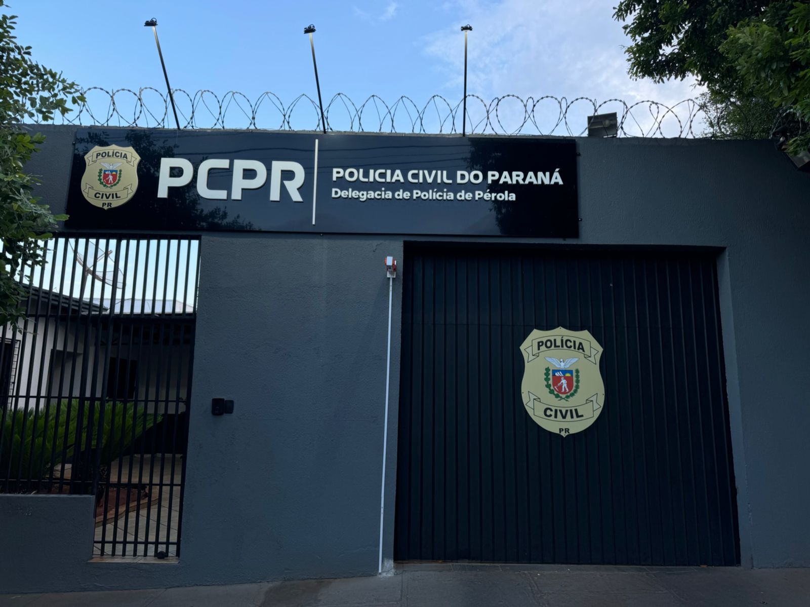 DELEGACIA DE POLÍCIA DE PÉROLA.