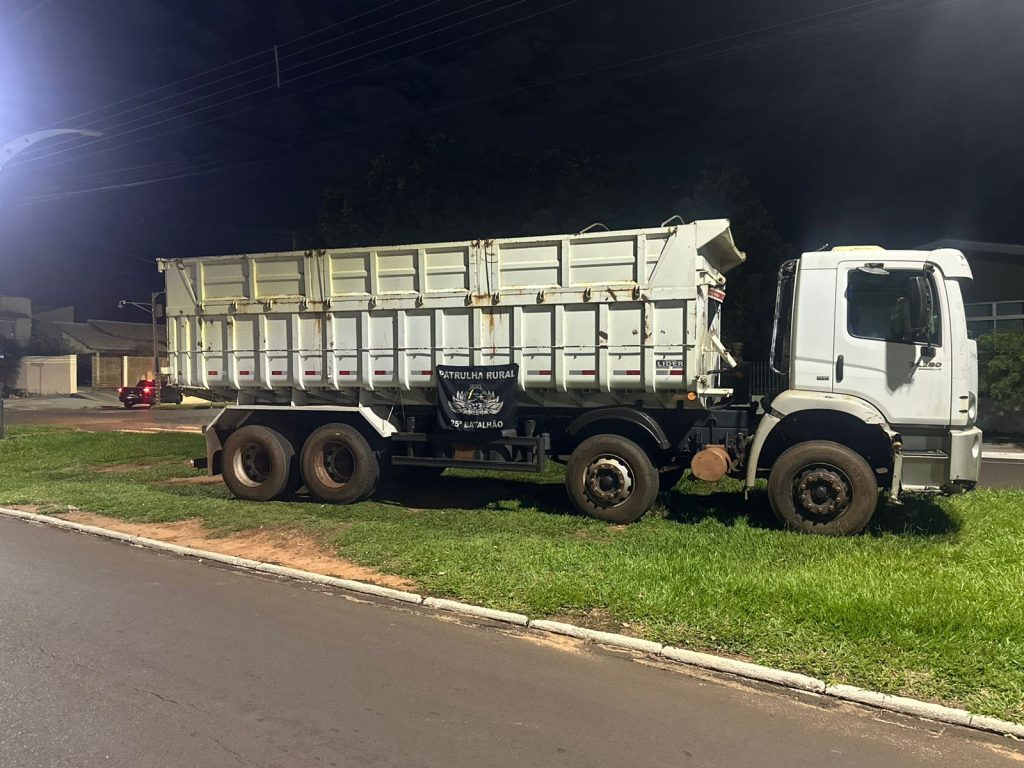 caminhão furtado em Paranavaí