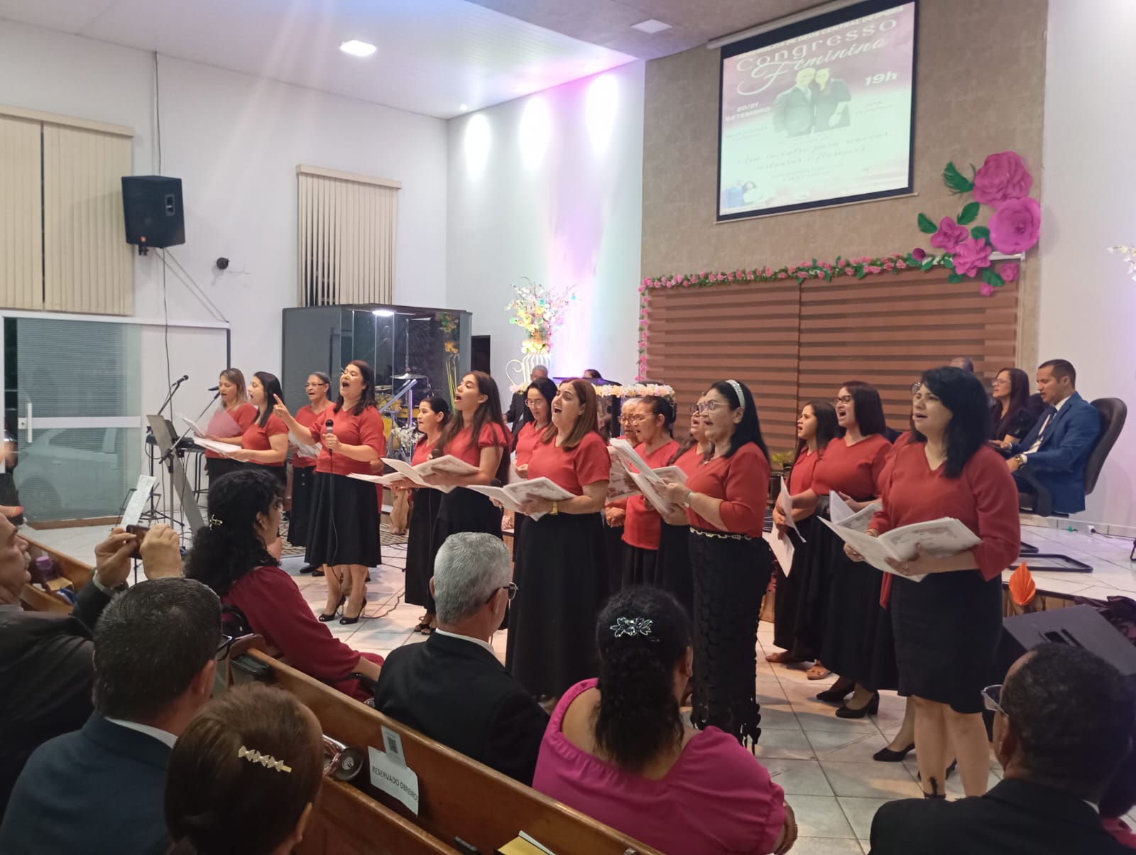 Congresso Feminino: Um Encontro para Renovar, Restaurar e Florescer.