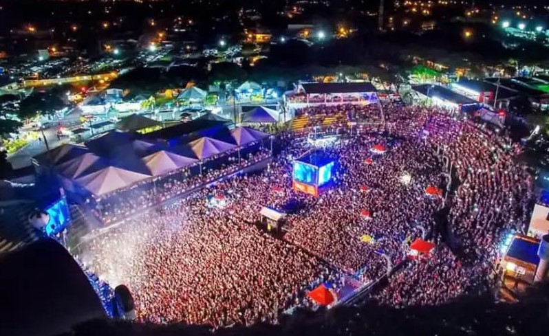 Expo Umuarama 2026 divulga horários dos shows e promete diversidade musical