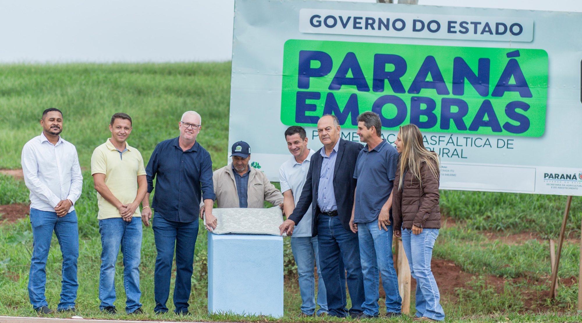 Prefeitura de Perobal entrega novas estradas rurais e soma quase 50 mil m² de pavimentação